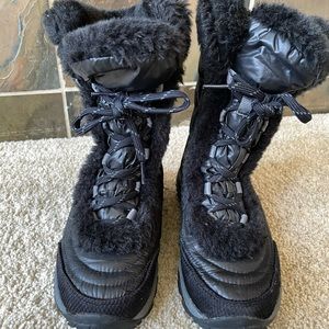 Girls The North Face Size 3 Boots